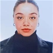 Psicóloga con titulación de inglés y con más de 3 años de experiencia como profesora particular
